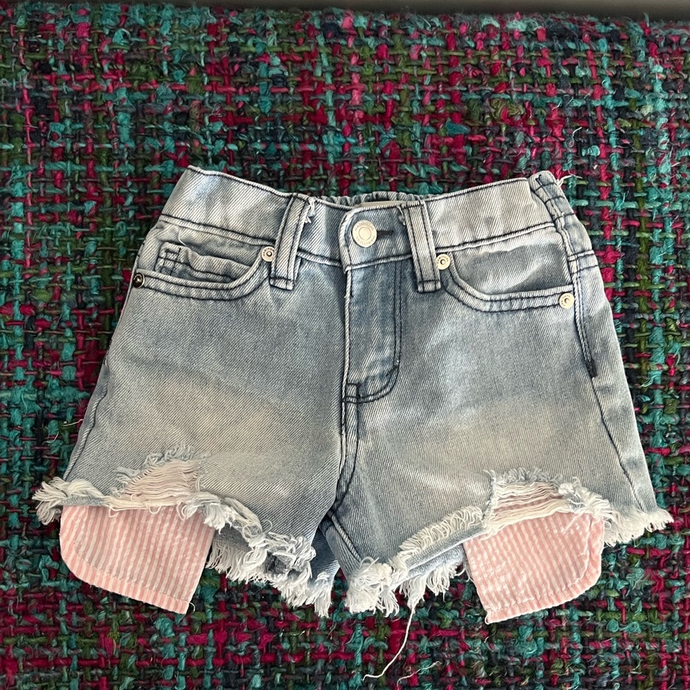 Habitual Kids Denim Shorts w. Exposed Pockets Size 4T